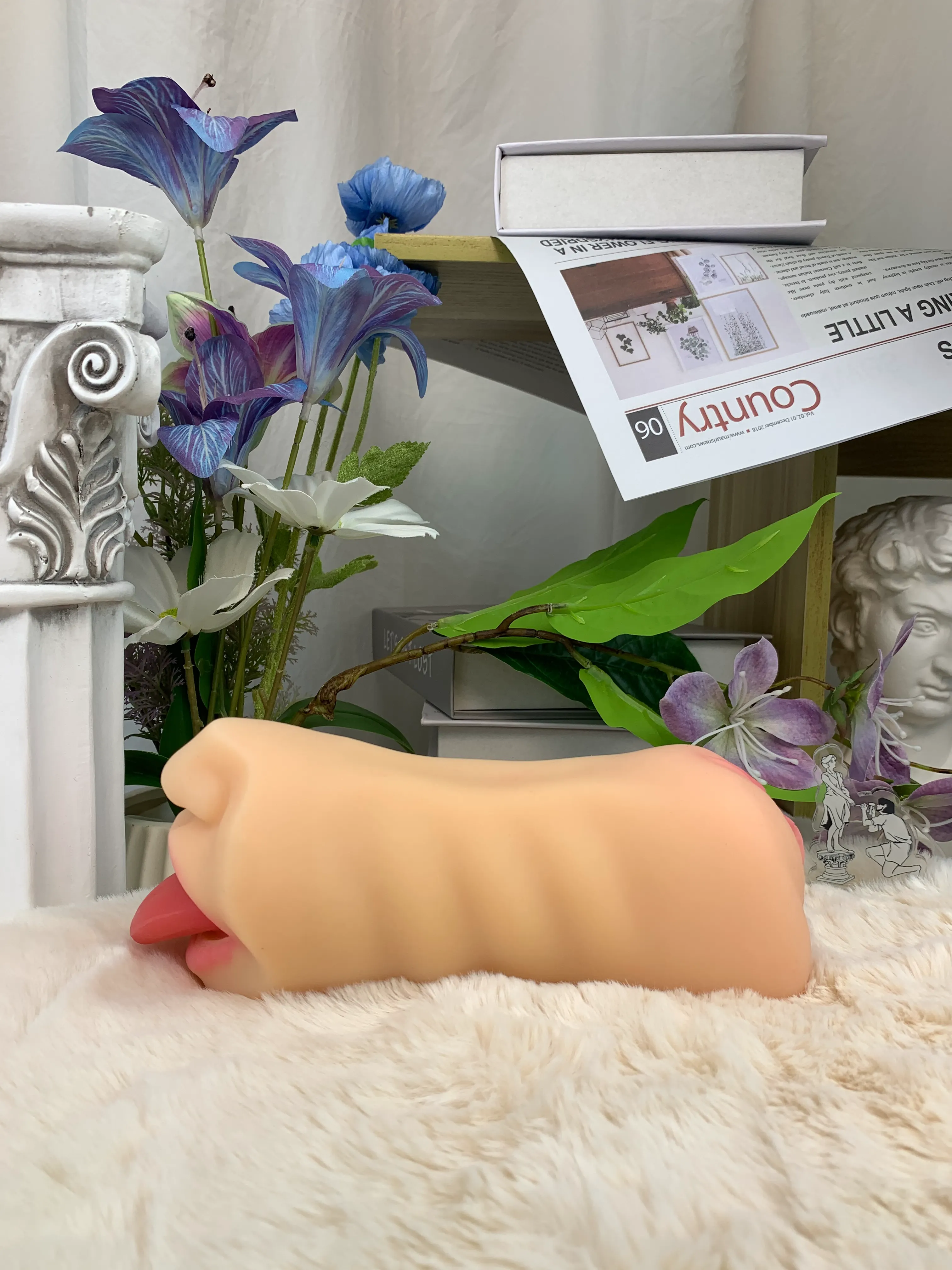 Free Shipping丨Flesh-Toned Pocket Pussy with Teeth and Tongue and Lifelike Oral Sensations - Image 3