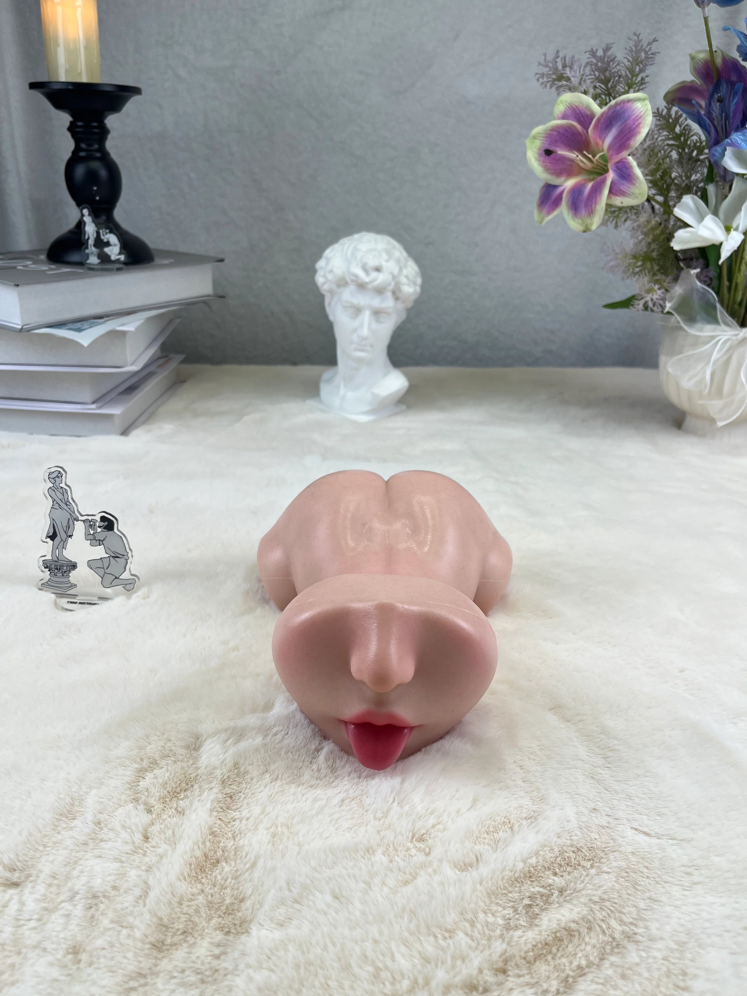 Free Shipping丨1.4kg/3.1lb Platinum Silicone Pocket Pleasure Device with Dual Openings – Ultra-Realistic Skin Texture, Compact & Discreet - Image 8