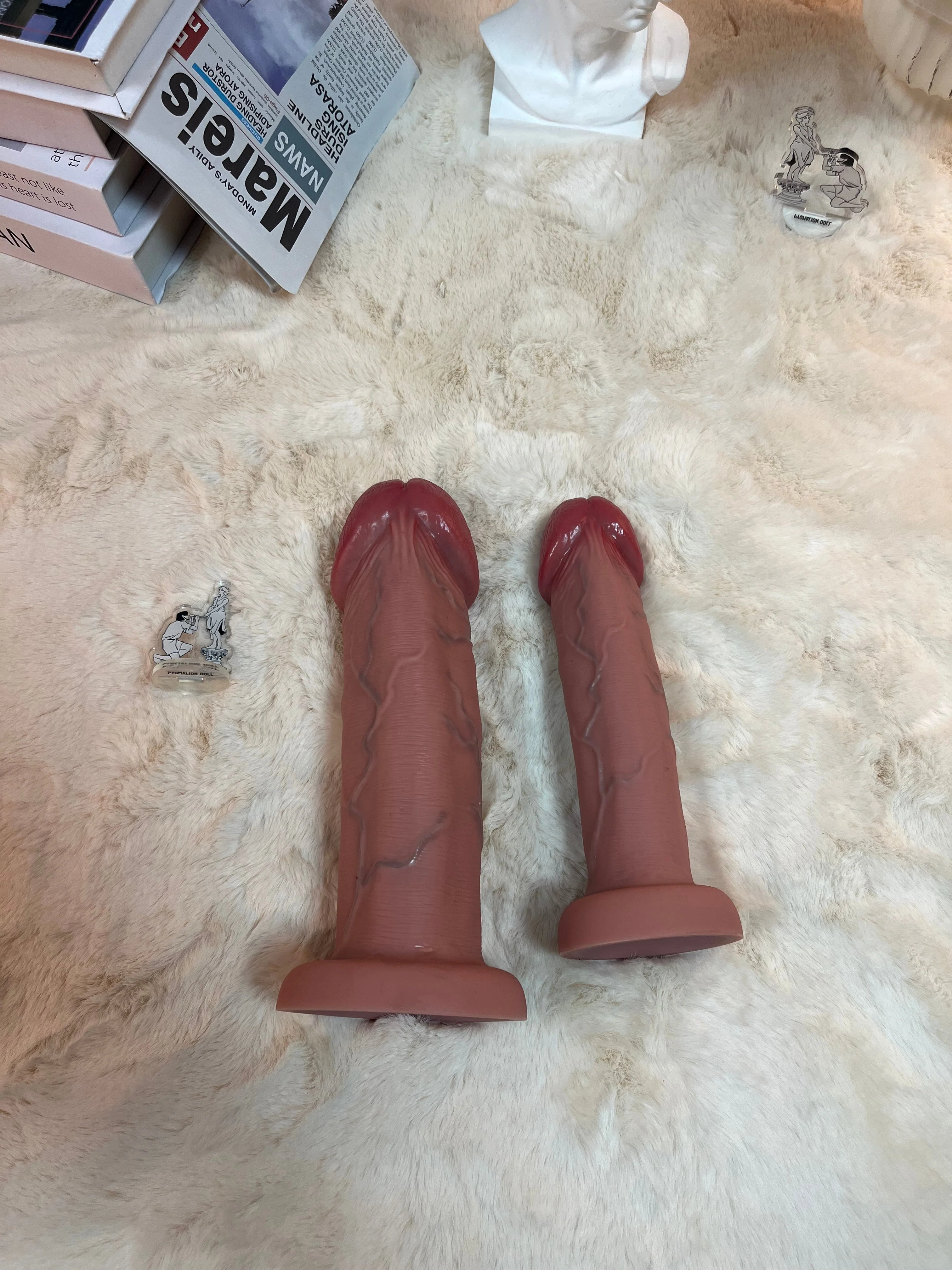 855g/1.88lb Realistic Silicone Dildo for Women – Smooth & Elegant Design - Image 4